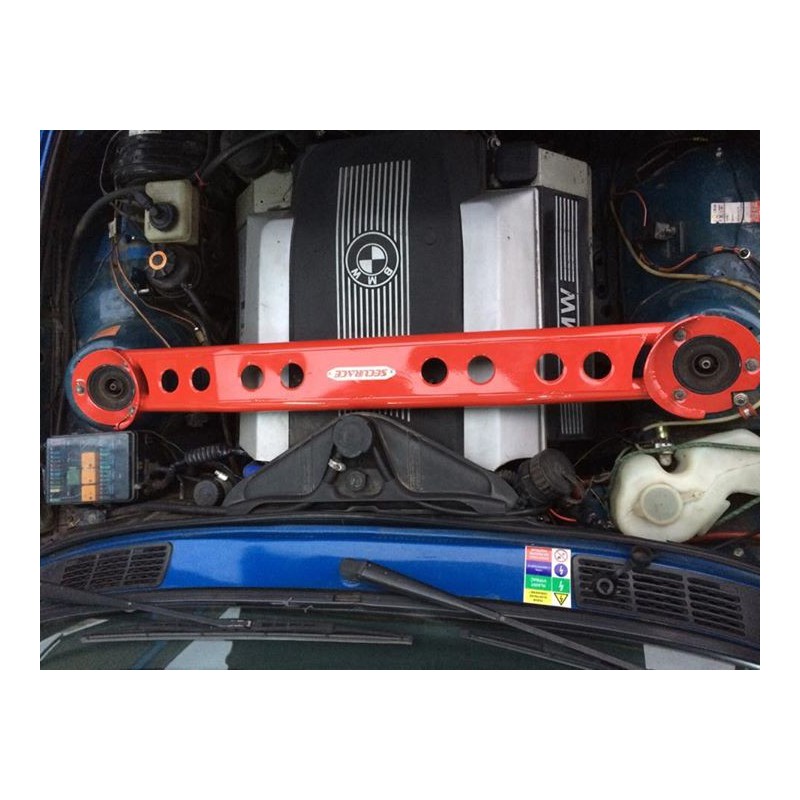 Front Strut Bar BMW E30