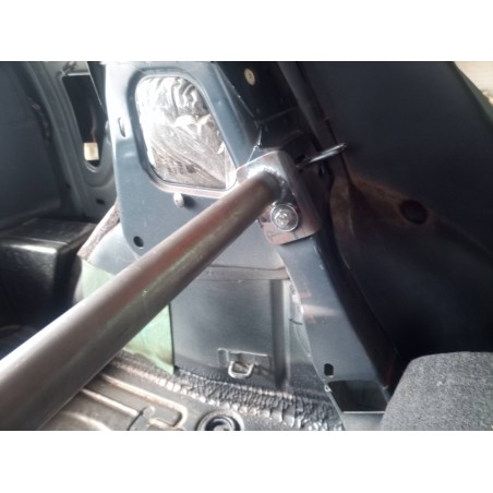 Rear upper strut bar Leon 1M